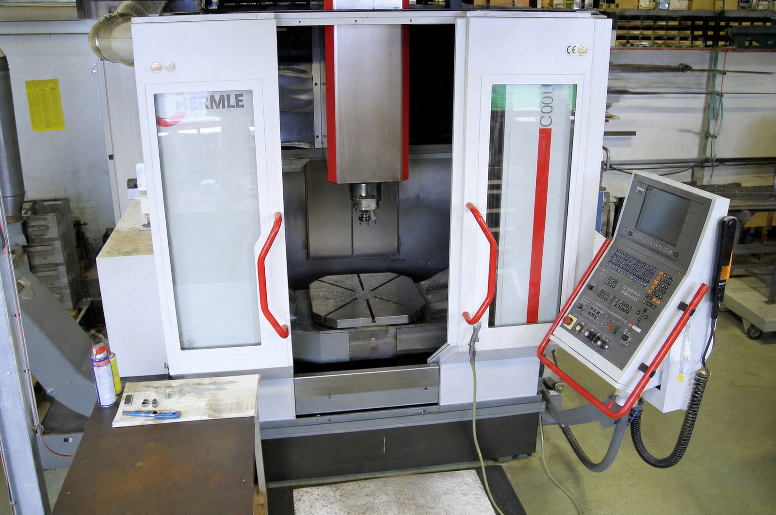 Hermle C 800 U in der Fertigung